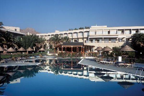 Комфортабельный Hotel Lutania Beach