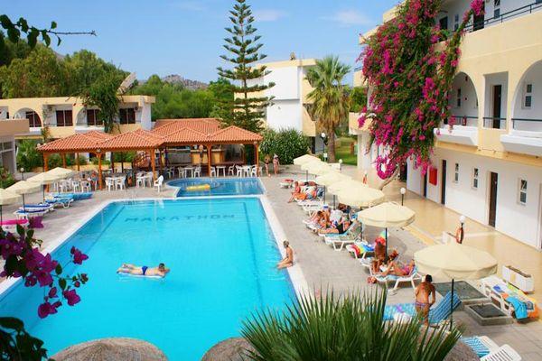 Светлый и чистый Marahton Hotel
